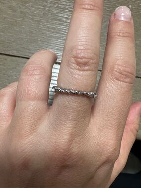 Delicate Twisted Silver Band Ring with Diamonds